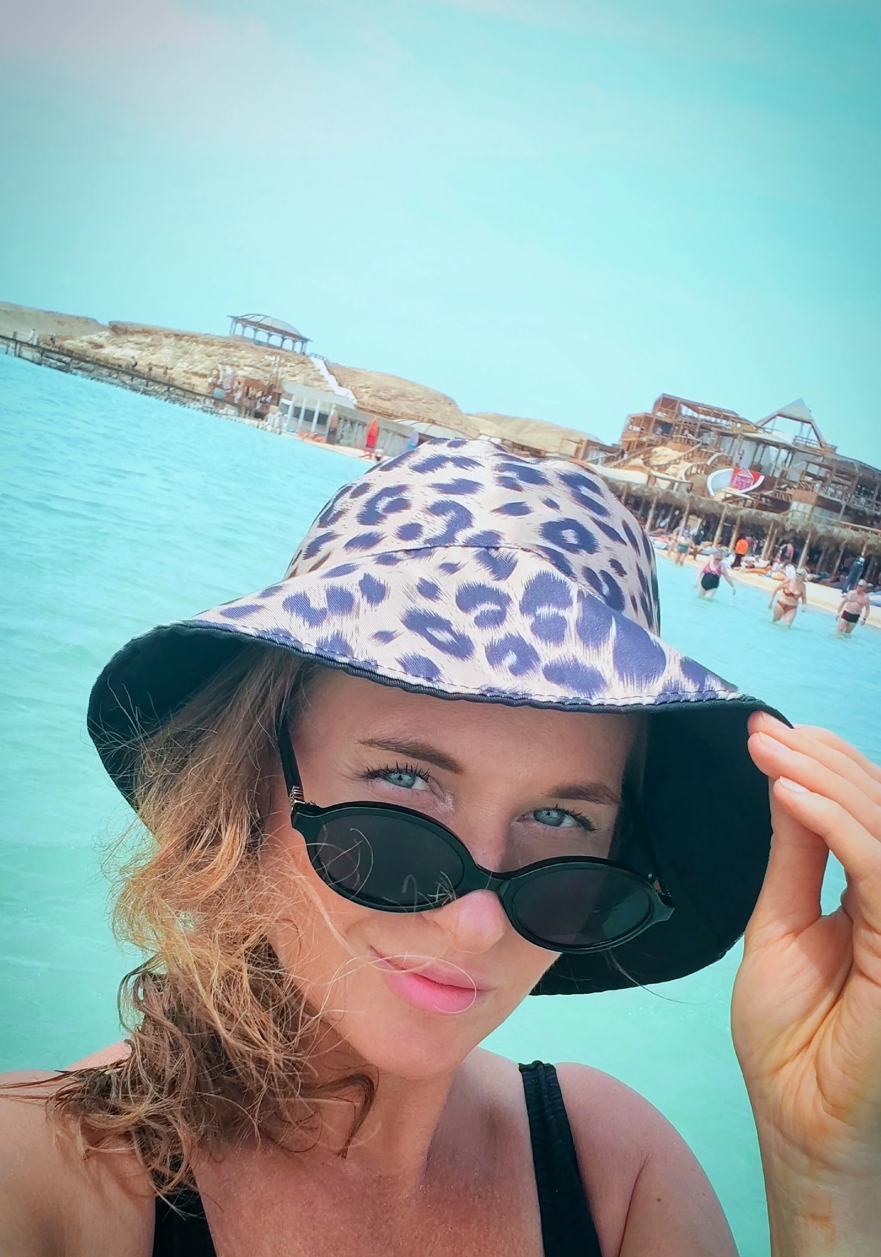 Любая